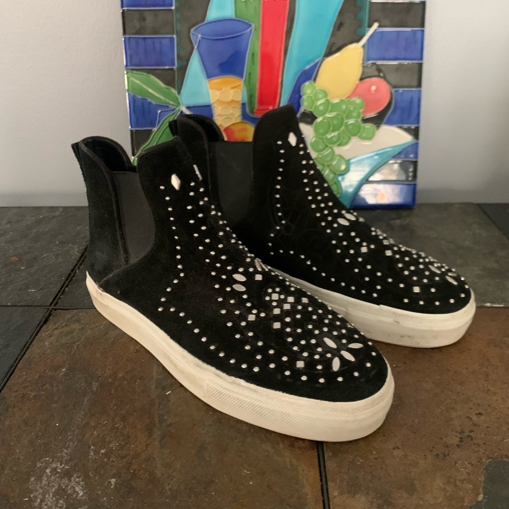 ZARA WOMAN Studded high top sneakers
